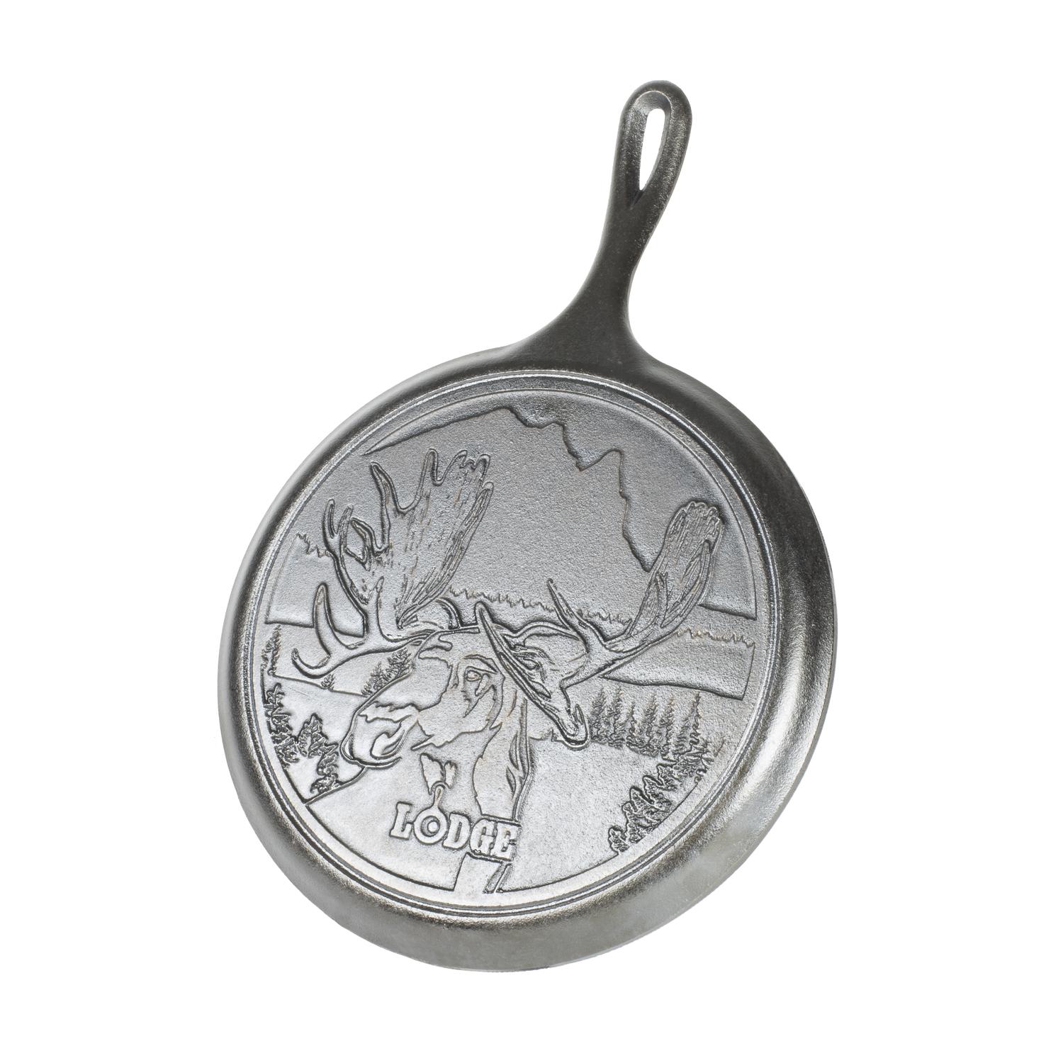 Lodge Wildlife Series-Bull Moose Cast Iron Griddle 10-1/2 in. - Thumbnail 3