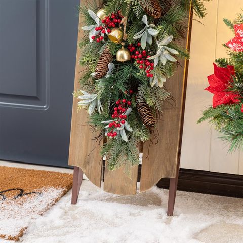 Glitzhome Wooden Natural Christmas Sleigh 34 in. Porch Decor Mfr