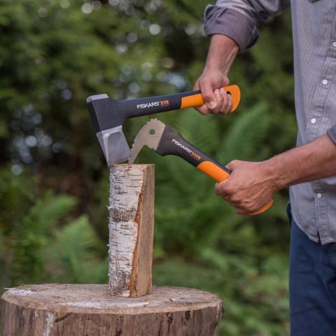 Fiskars X11 Splitting Axe Mfr# 1050350 - Ace Hardware