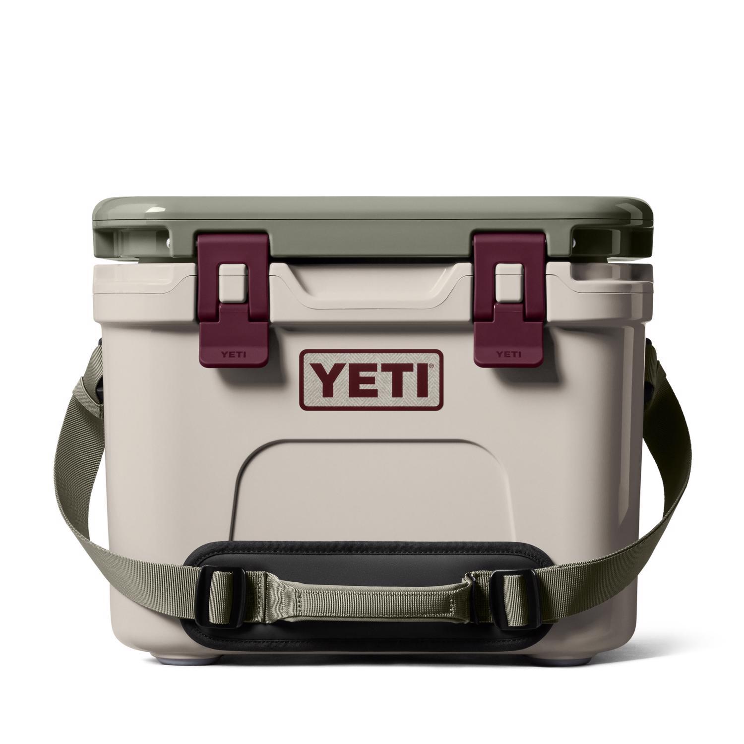 YETI Roadie 15 Royal Blue 15 qt Hard Cooler Mfr# 10033440020 - Ace