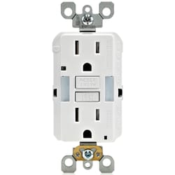 Leviton SmartlockPro 15 amps 125 V Duplex White GFCI Outlet 5-15R 1 pk