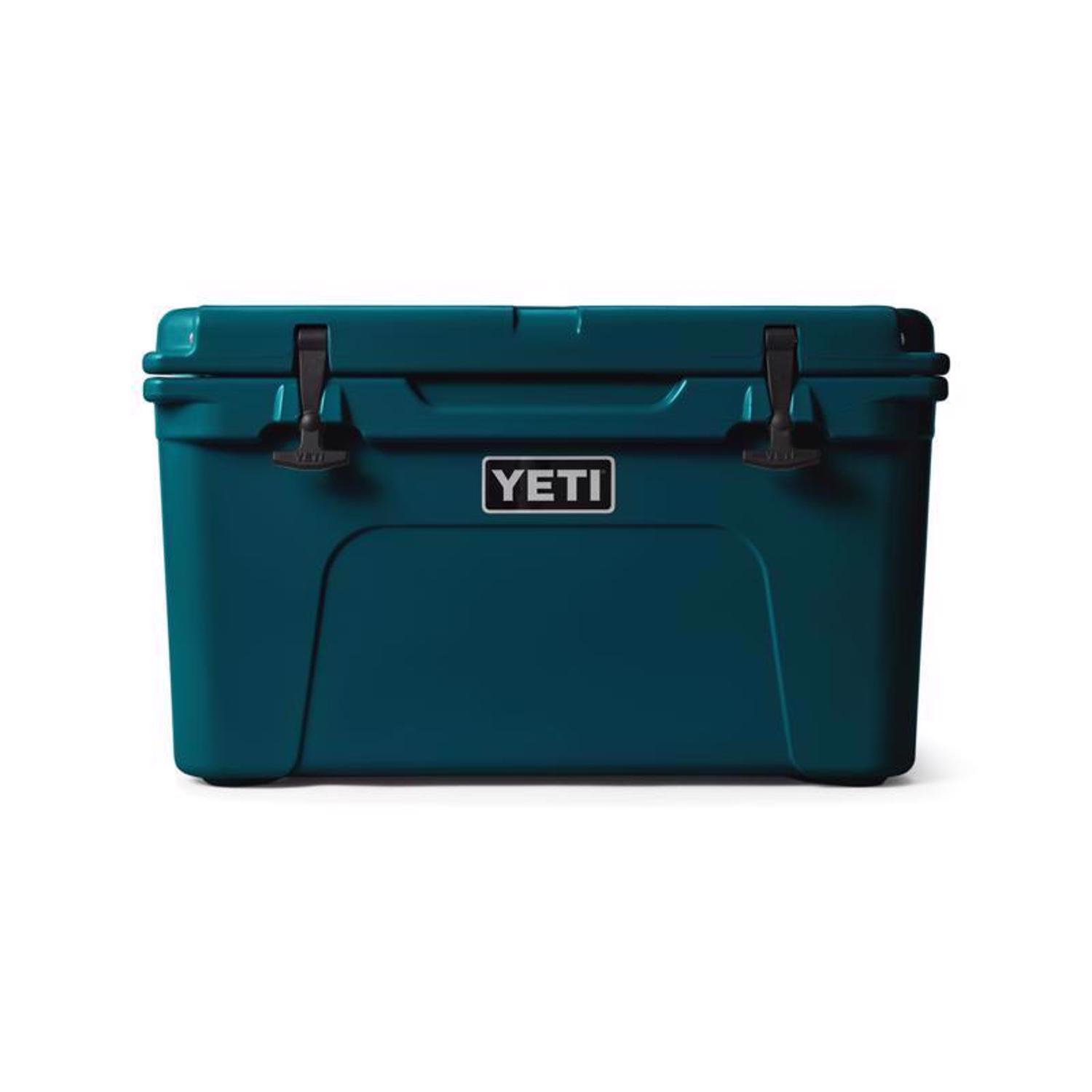 YETI Tundra 45 Black Forest Green 34 qt Hard Cooler Mfr