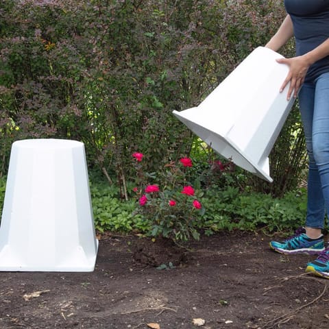 Gardien 18 in. H X 16 in. W X 16 in. D White Foam Plant Support