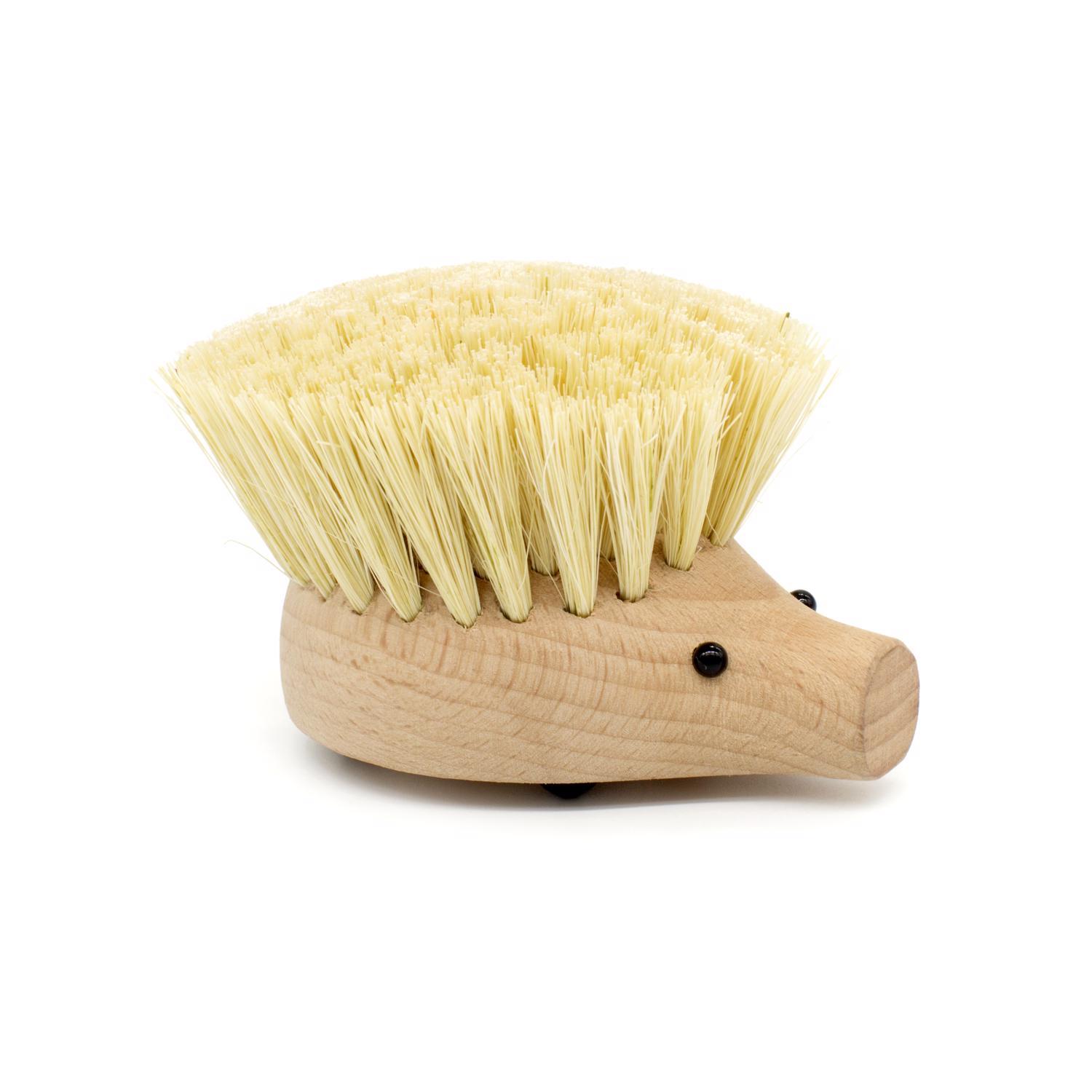 Kikkerland Wood Dish Scrubber