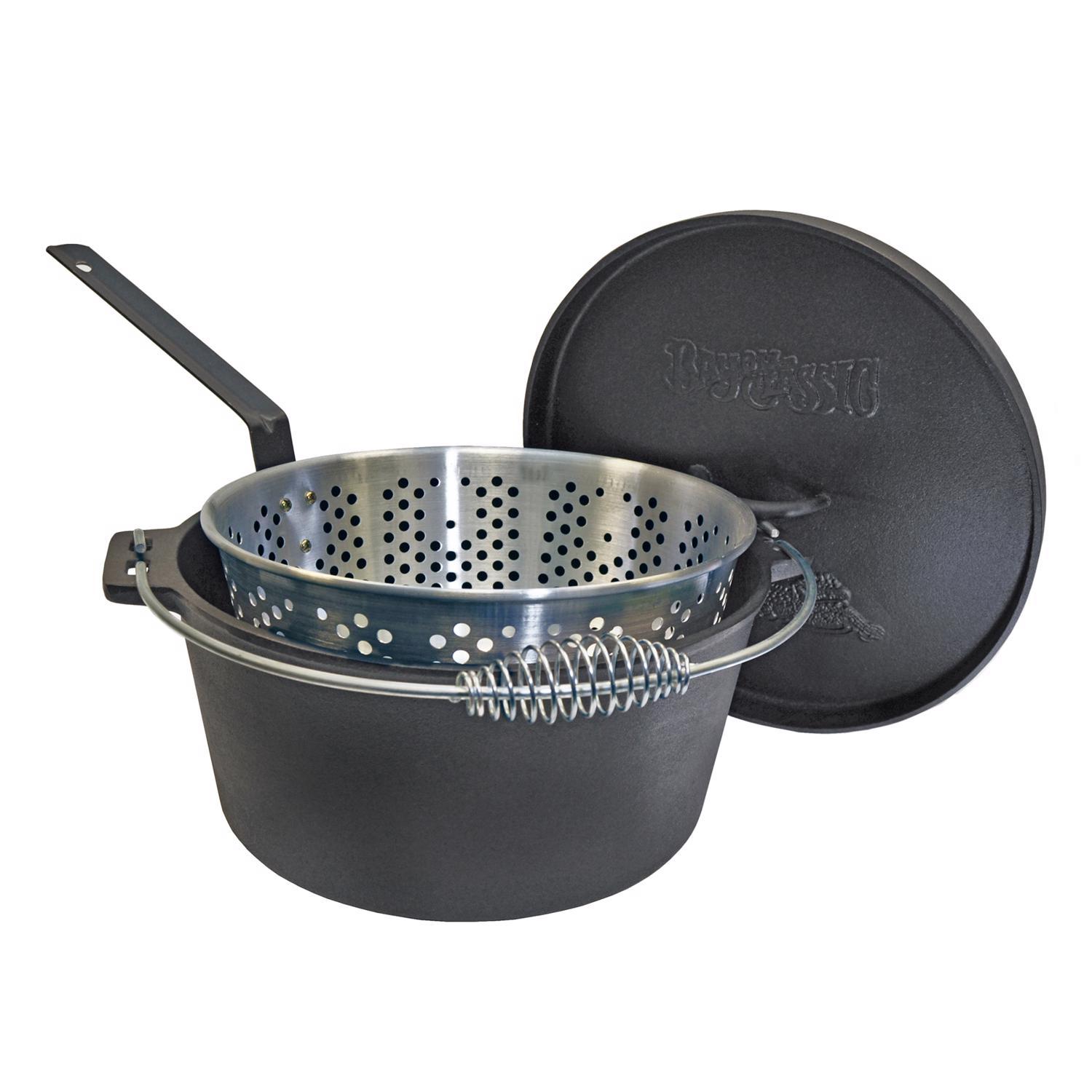 Bayou Classic Cast Iron Dutch Oven - Thumbnail 5
