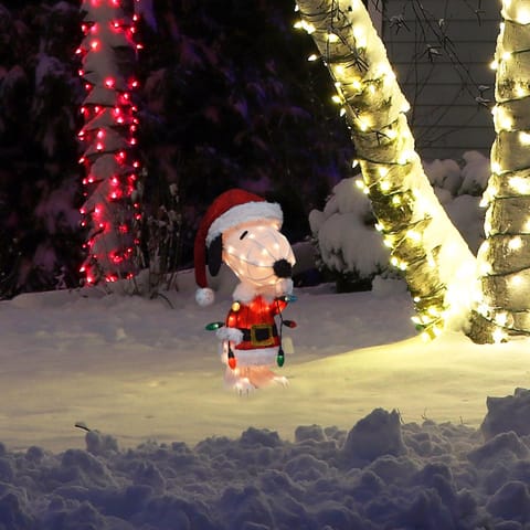 Aaa　サクラ２個　スヌーピー4個、クリスマス２個 Peanuts Clear Christmas Snoopy 2 ft. Yard Decor Mfr# 70328-LED