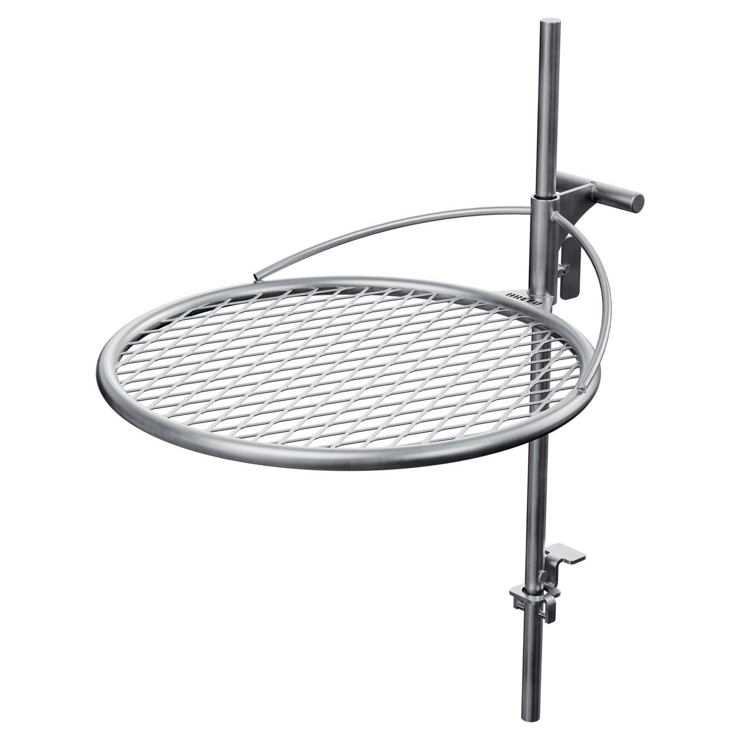 Breeo Outpost 19 Silver Camp Grill 28.5 in. H X 22 in. W X 17 in. L 1 pk