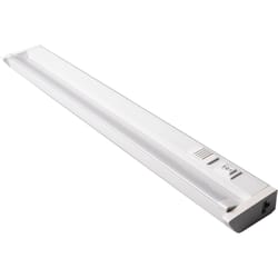 Westek 18 in. L White Plug-In LED Undercabinet Light 645 lm