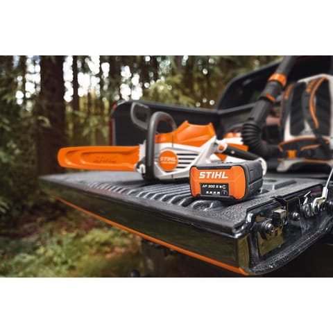 STIHL 36V AP 300 S 7.2 Ah Lithium-Ion Battery 1 pc Mfr