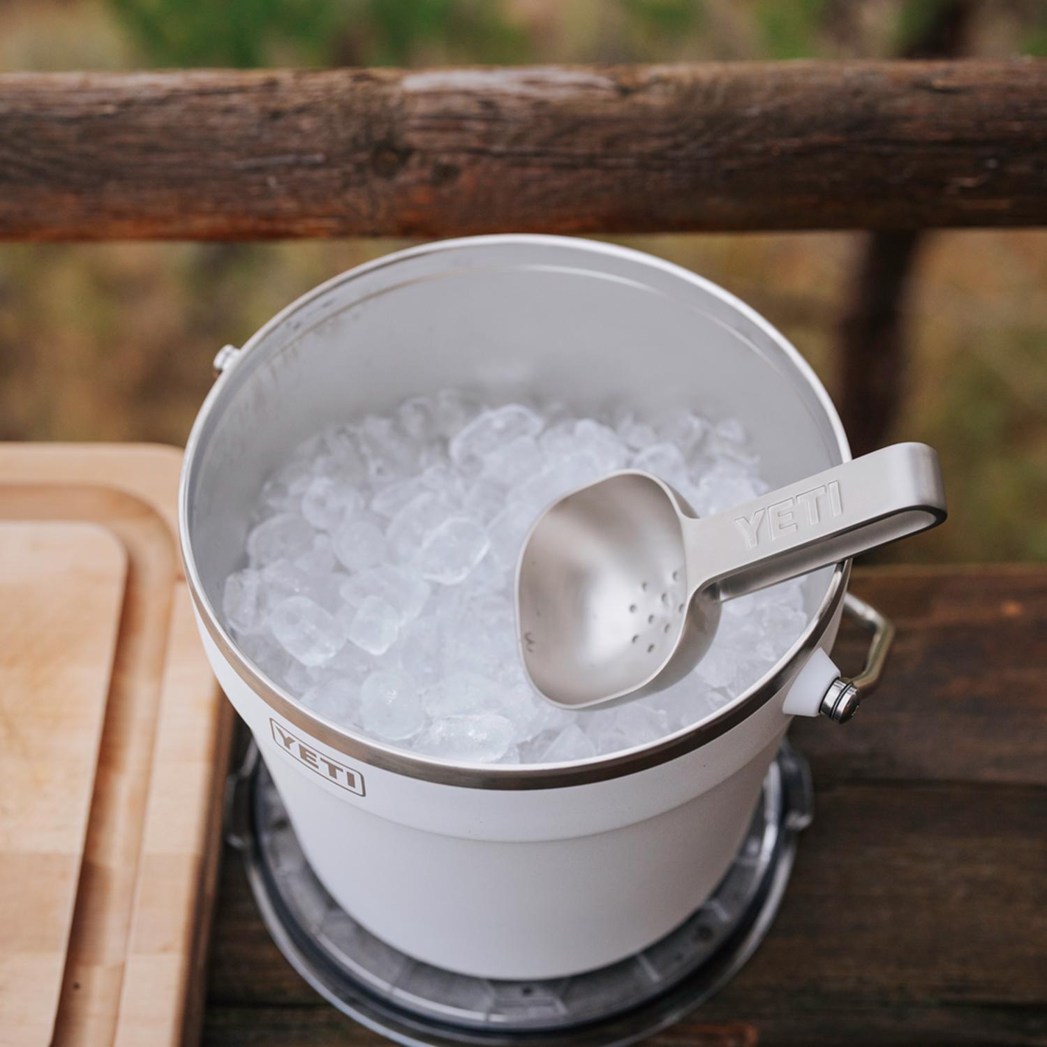YETI Stainless Steel Ice Scoop - Thumbnail 4