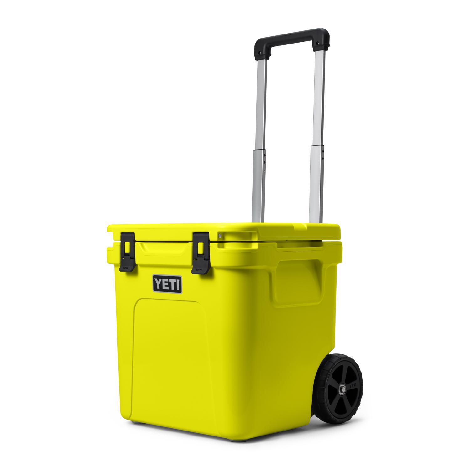 YETI Roadie Roller Cooler - Thumbnail 5