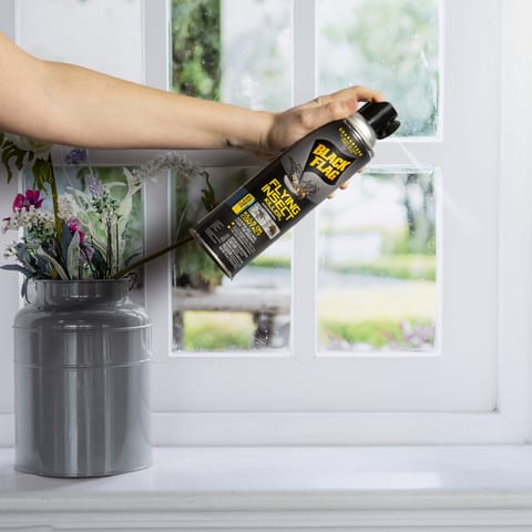 Black Flag Flying Insect Killer Aerosol Spray 18 oz Mfr# HG-11076