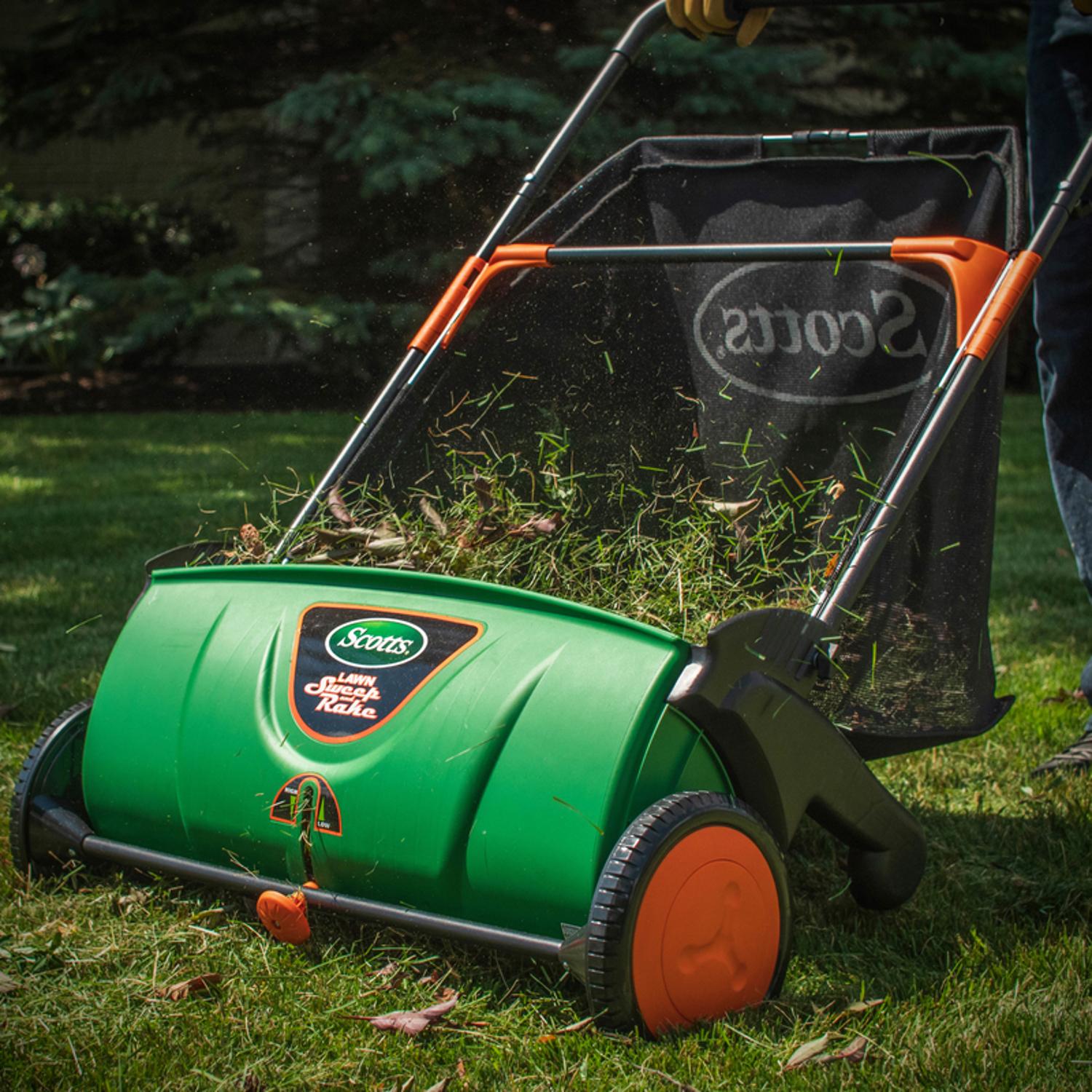 Scotts Lawn Sweeper - Thumbnail 3