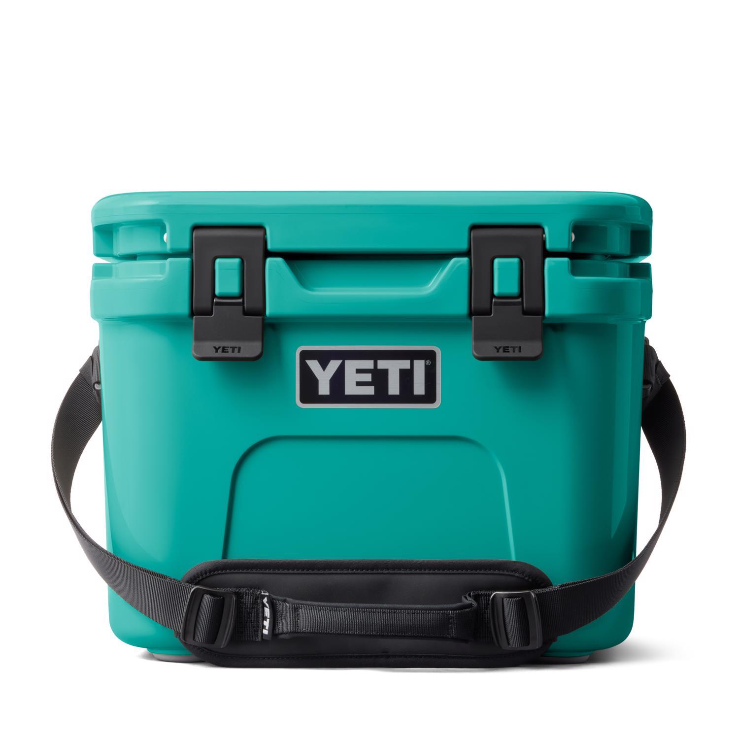 YETI Tundra 45 Big Wave Blue 34 qt Hard Cooler Mfr# 10045400001