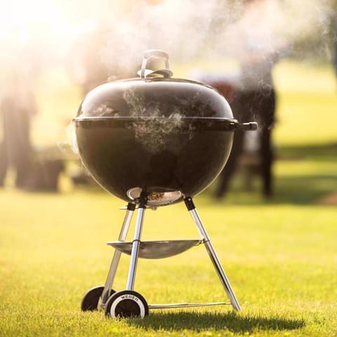 Weber 22 in. Original Kettle Charcoal Grill Black Mfr# 741001