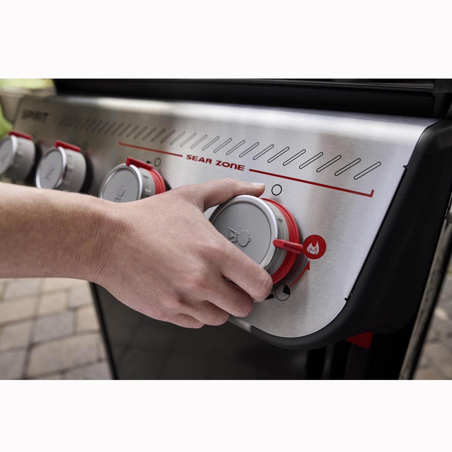 Weber Spirit E-435 4 Burner Natural Gas Grill - Thumbnail 4