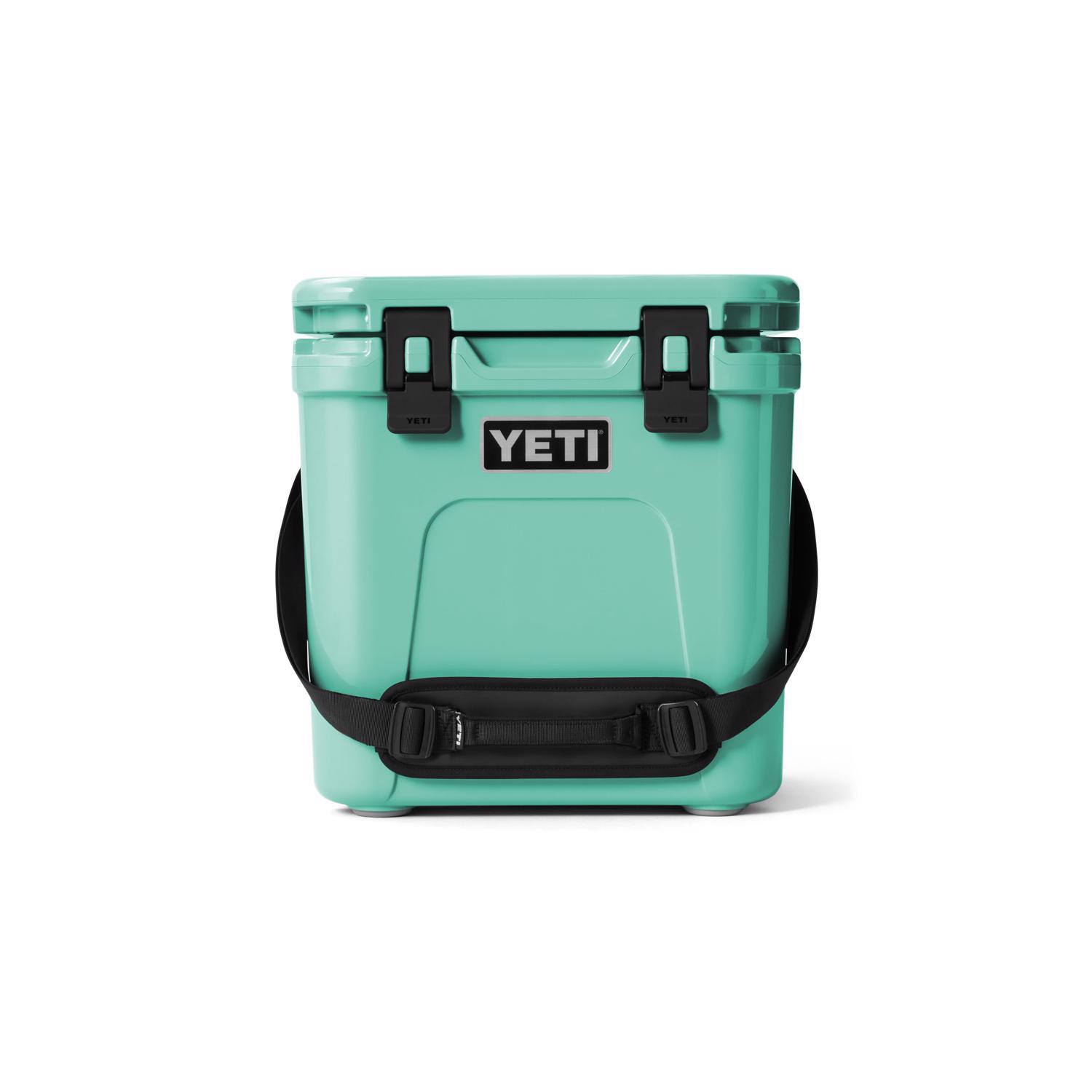 YETI Tundra 110 Big Sky Blue 91 qt Hard Cooler Mfr# 10110020001