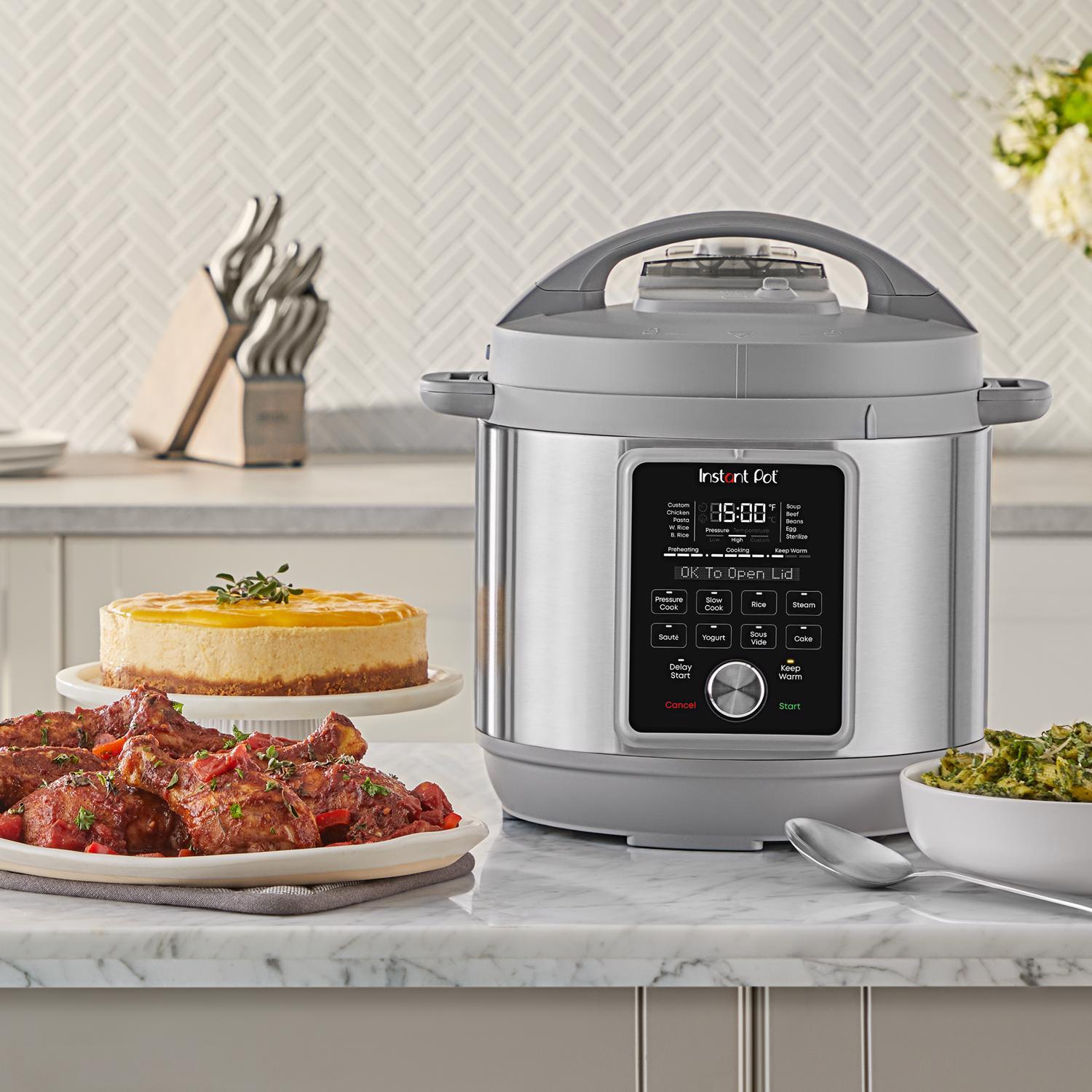Instant Pot Duo Plus 9-in-1 Electric Pressure Cooker - Thumbnail 3