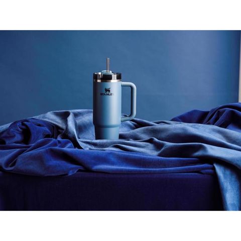 Stanley The Quencher H2.0 FlowState 30 oz Blue Spruce BPA Free
