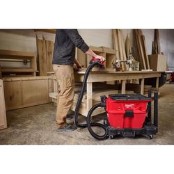 Milwaukee M18 6 gal Cordless Wet/Dry Vacuum Tool Only
