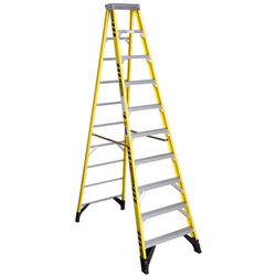 Werner 10 ft. H Fiberglass Step Ladder Type IAA 375 lb. cap.