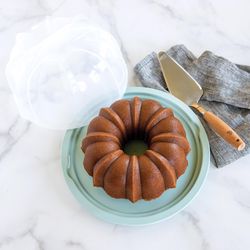 Nordic Ware 10.6 in. Blue Cake Keeper 1 pk