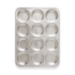 Nordic Ware Naturals 10 in. W X 13 in. L Muffin Pan w/Dome Lid Silver 2 pc