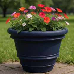 Grosfillex Resin Planter Navy