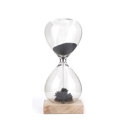 Kikkerland Hourglass Magnetic Sand Glass/Beechwood 1 pk