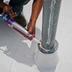 Geocel 2300 Construction Plastic Cartridge Crystal Clear Tripolymer Elastomeric Sealant 10.3 oz