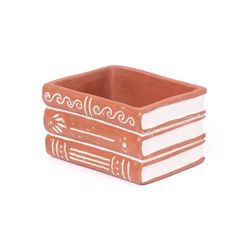 Matr Boomie 4.5 in. H X 7 in. W X 5.5 in. D Clay Books Planter Terracotta