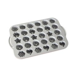 Nordic Ware 14 in. W X 10 in. L Tea Cakes/Candies Bundt Pan