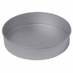 Chicago Metallic Professional 9 in. Cake Pan Silver 1 pk