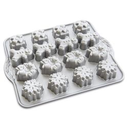 Nordic Ware 12 in. W X 10 in. L Holiday Tea Cake Pan Silver