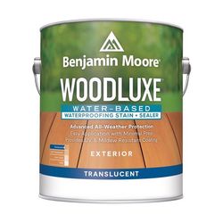 Benjamin Moore Woodluxe Translucent Mahogany Penetrating Waterborne Waterproofing Wood Stain and Sea