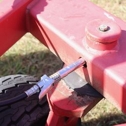 LockNLube Straight Grease Gun Coupler 1 pk