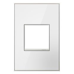 Legrand Adorne White 1 gang Thermoplastic Nylon Decorator Wall Plate 1 pk