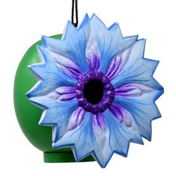 Songbird Essentials 7.5 in. H X 5.5 in. W X 7 in. L Wood Bird House