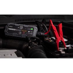NOCO Automatic 12 V 1000 amps Battery Jump Starter