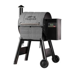 Traeger Pro 22/575 Gray Grill Insulation Blanket