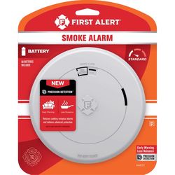 First Alert Battery-Powered Photoelectric Slim Smoke Detector 1 pk