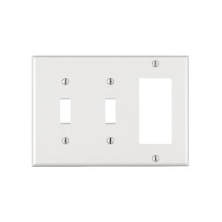 Leviton White 3 gang Thermoset Plastic Decorator/Toggle Wall Plate 1 pk