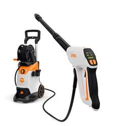 STIHL RE 140 2600 psi Electric 2 gpm Pressure Washer