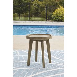 Signature Design by Ashley Bradstreet Bay Beige Round Wood End Table