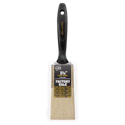 Wooster 1-1/2 in. Flat Paint Brush