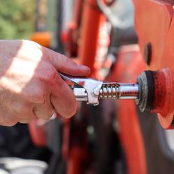 LockNLube Straight Grease Gun Coupler 1 pk