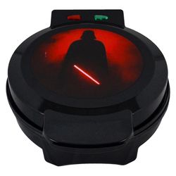 Uncanny Brands Star Wars Darth Vader 1 waffle Black Aluminum Waffle Maker