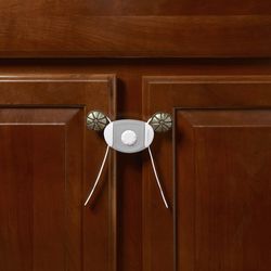 North States Toddleroo Gray/White Plastic Cabinet Flex Lock 1 pk