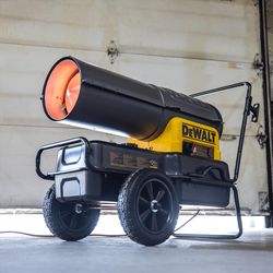 DeWalt 140000 Btu/h 3000 sq ft Forced Air Diesel/Kerosene Heater