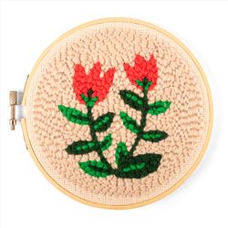 Kikkerland Tulips Punch Needle Kit Bamboo/ Iron/ Steel/ ABS/ Cotton Fabric/ Acrylic Yarn 1 pk
